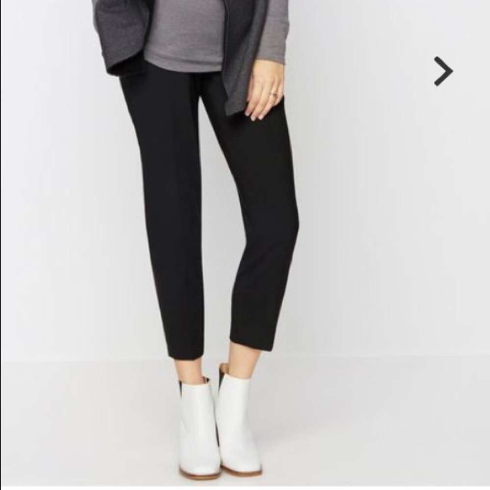 Black Pants, Pea in the Pod